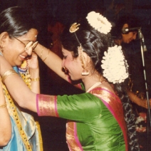 Sarayu Sai garlanding Smt. P Susheela