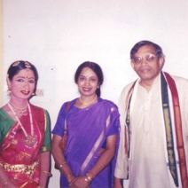 with Supreme Court Senior Advocate Shri M N  Krishnamani and his wife