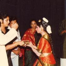 Guru, Smt. Chitra Visweswaran and Shri Visweswaran bless Sarayu Sai