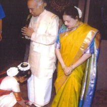 Violin Mastero Padma Bhushan Lalgudi G. Jayaraman and Natya Peroli Smt. Padmini bless Sarayu Sai